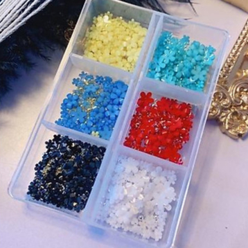 Khay hoa nhí hoa sứ mix bi 6 màu gắn móng cực xinh và bắt mắt – Hoa sứ nhí mix bi 6 màu cực đẹp - 2 loại