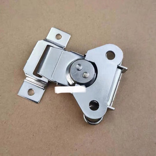 Khoá nổi tủ âm thanh
