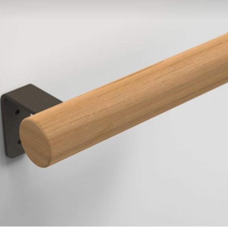 Treo giấy vệ sinh nhà tắm bằng gỗ đơn giản