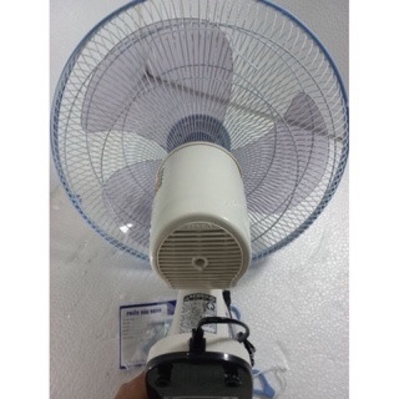 Quạt treo tường Senko TC1626
