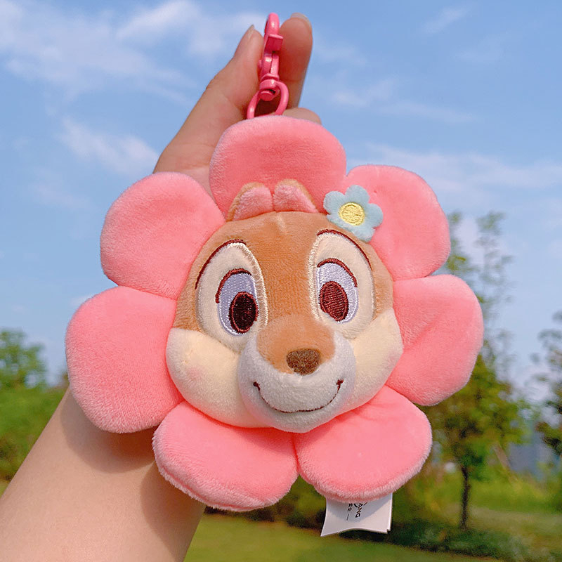 Móc khoá bông hình gấu Dâu- Gấu Pooh- Vịt Donald- Sóc hoa mặt trời dễ thương, có chuông