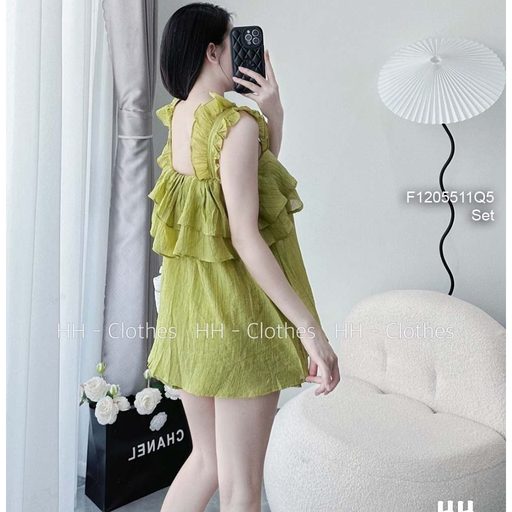 Set bộ 2 món đũi áo kiểu ngực phối bèo tầng tay cánh tiên kèm quần short!