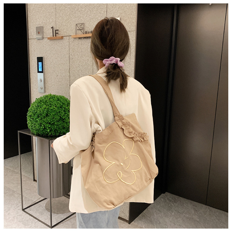 Túi tote vải hoa mặt cười smiley nhún nơ cách điệu xinh xắn