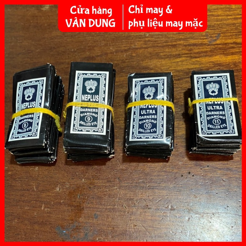 Kim khâu tay 1 vỉ 13 cây