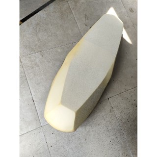 Nệm Zin Yên Xe Exciter 150cc (đã qua sử dụng) gọt cạnh góc sắc sảo giá bình dân