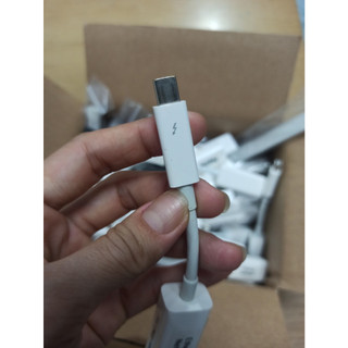 Cáp chuyển đổi từ cổng thunderbolt ra cổng lan rj45 1000mbps a1433