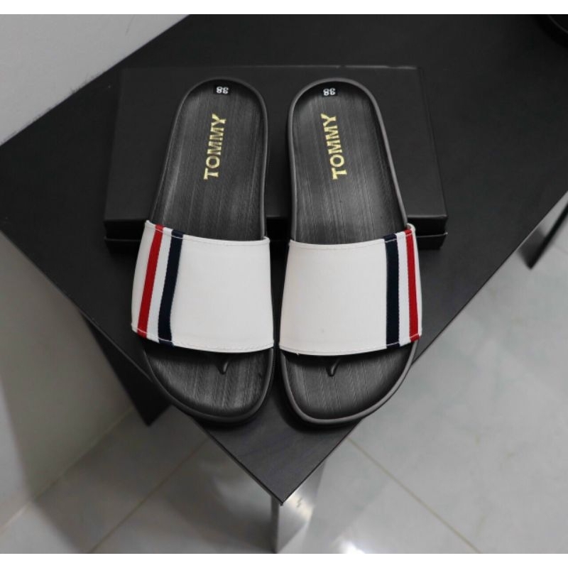 Dép Nam Quai Ngang Thiết Kế