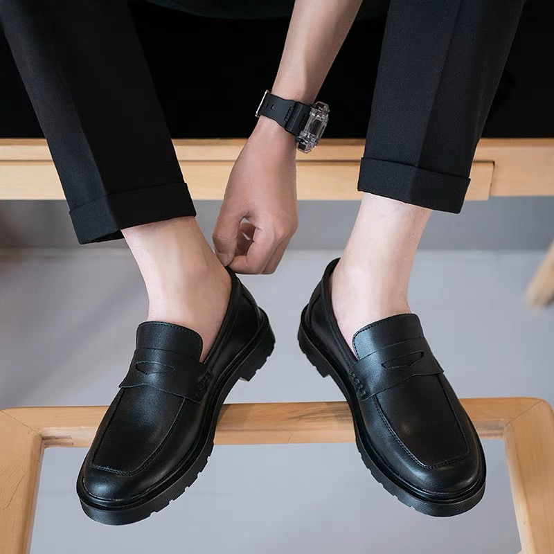 Giầy Mcc Qeeenn phản quang nam