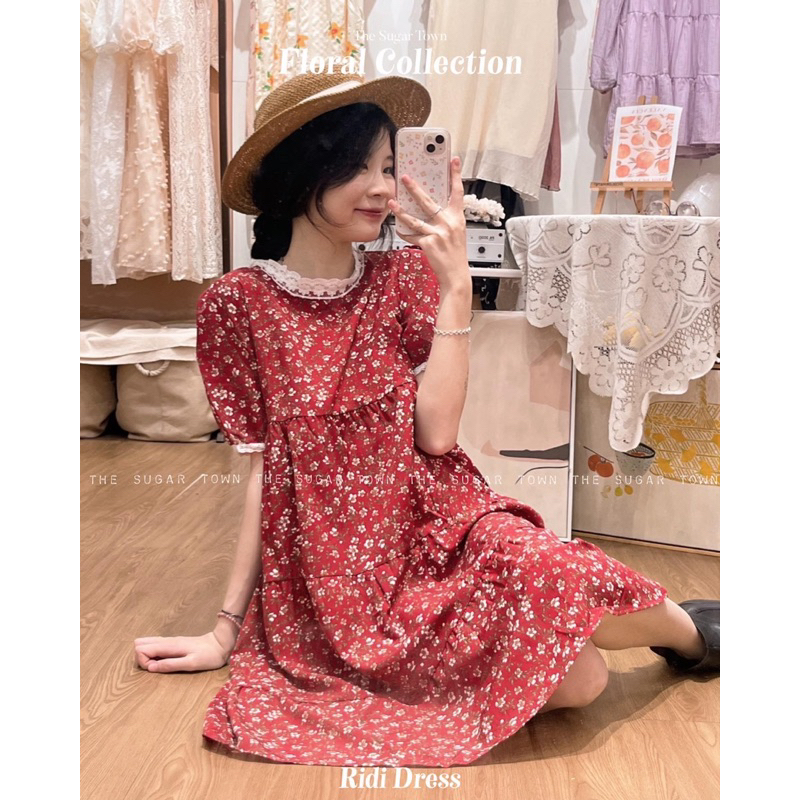 Váy babydoll hoa nhí đỏ Ridi Dress SugarTown