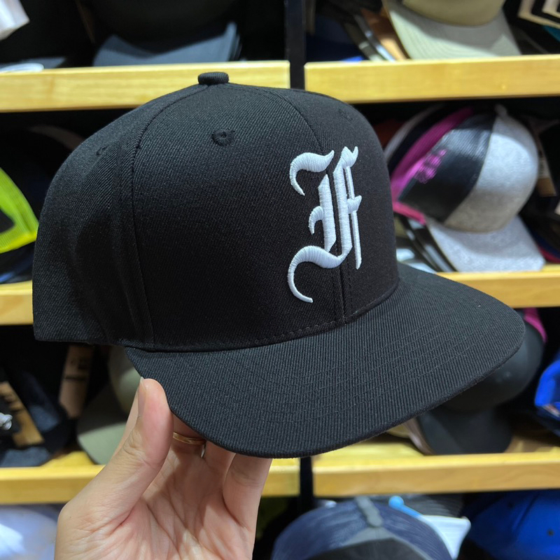 Nón Snapback Logo F thêu 3D chất lượng cao tag One Hat