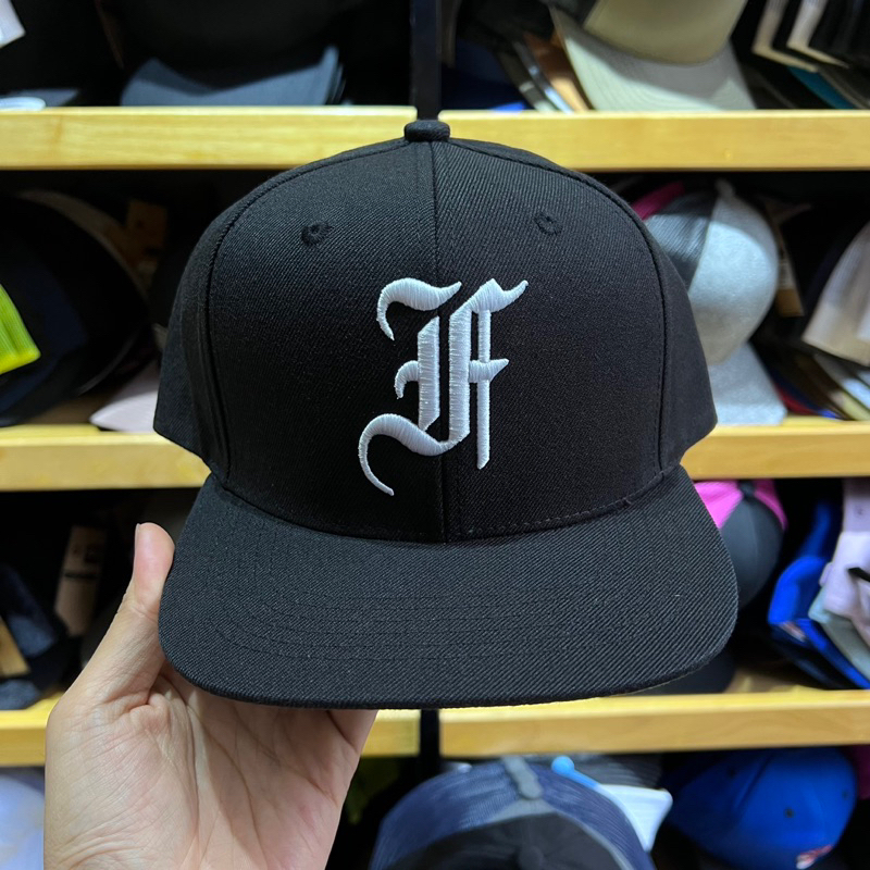 Nón Snapback Logo F thêu 3D chất lượng cao tag One Hat