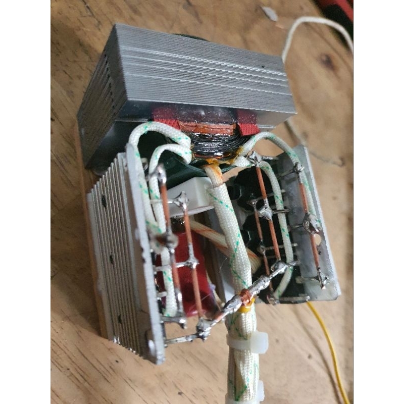 Kích Cơ Mini Chạy 6D718 Siêu Tiết Kiệm Bình