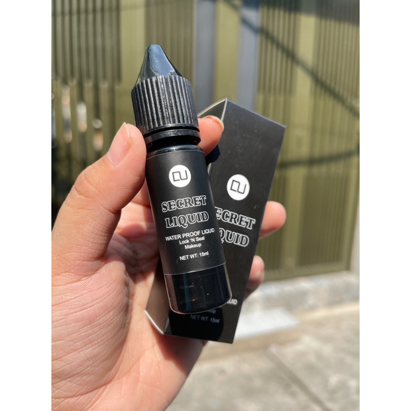 Tinh chất chống trôi/ giữ màu makeup / chống nước