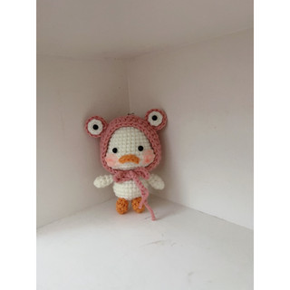 Móc khoá vịt đội mũ ếch bằng len siêu cute (cao 10cm)