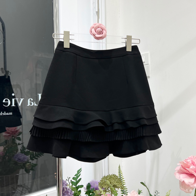 MadebyChloé - Chân váy A gấu bèo xếp ly nhiều tầng HARI SKORT - Thiết kế cao cấp