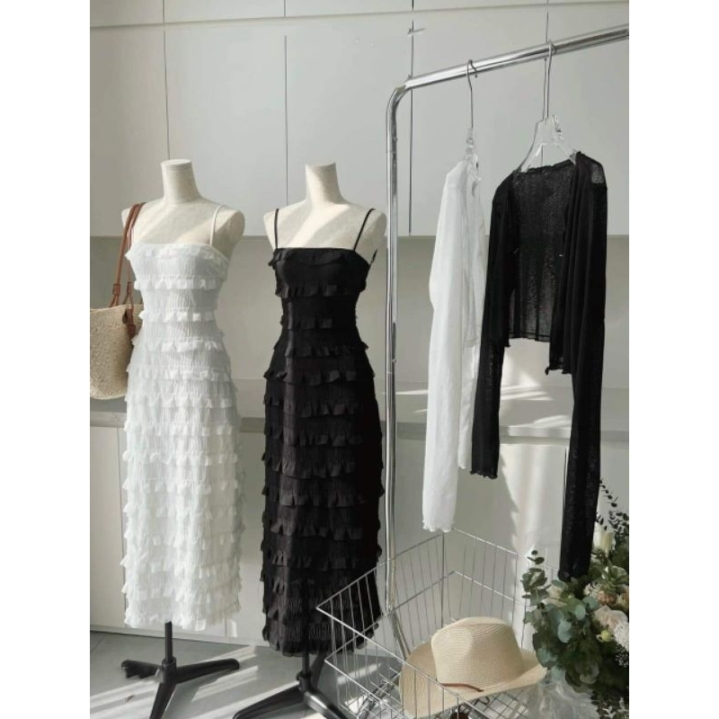 Sét váy hai dây maxi đáng dài kèm áo khoác cadigan phối bèo ngang sang trong quý phái đi dự tiệc đi chơi .SB130XM