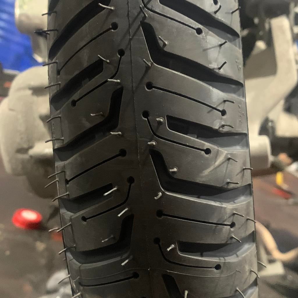 Vỏ Michelin city extra size 50/100-17 cho các dòng xe số