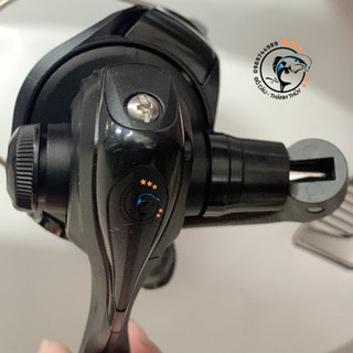 Máy Câu Dọc Daiwa Strikeforce B Sd