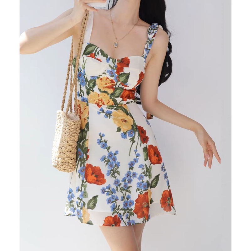 Order 15 ngày- Đầm hoa thắt dây bảng to