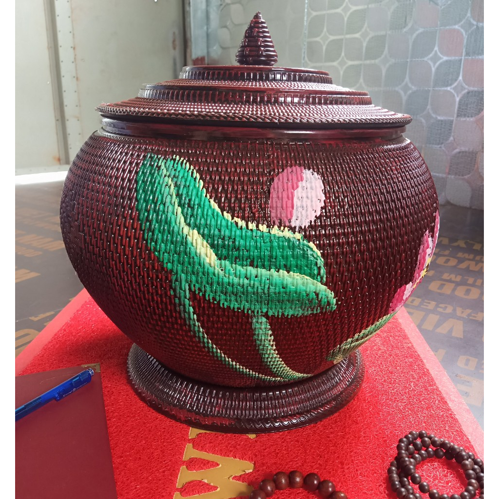 Giỏ ủ ấm tích (3 Lít) cao cấp .Họa tiết bông sen vẽ tay 100%. hàng hót nhất thị trường