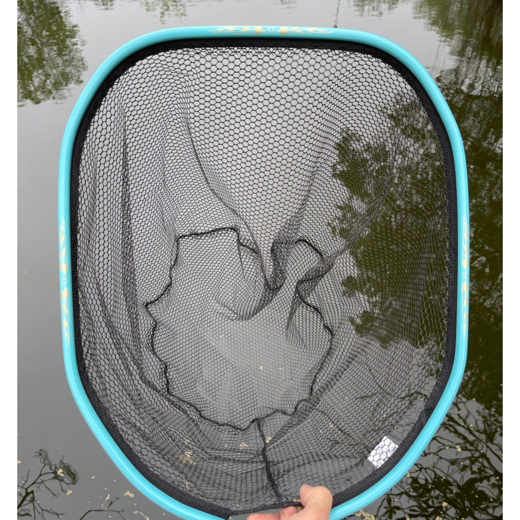 Vành carbon câu cá cao cấp, lưới tráng cao su 2 size 50cm -55cm màu đen và xanh