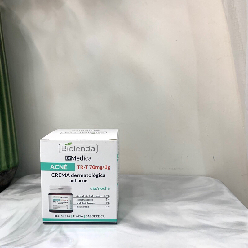 Kem Dưỡng Da Dầu Mụn Bielenda Dr Medica Dermatological Anti-Acne Cream 50ml