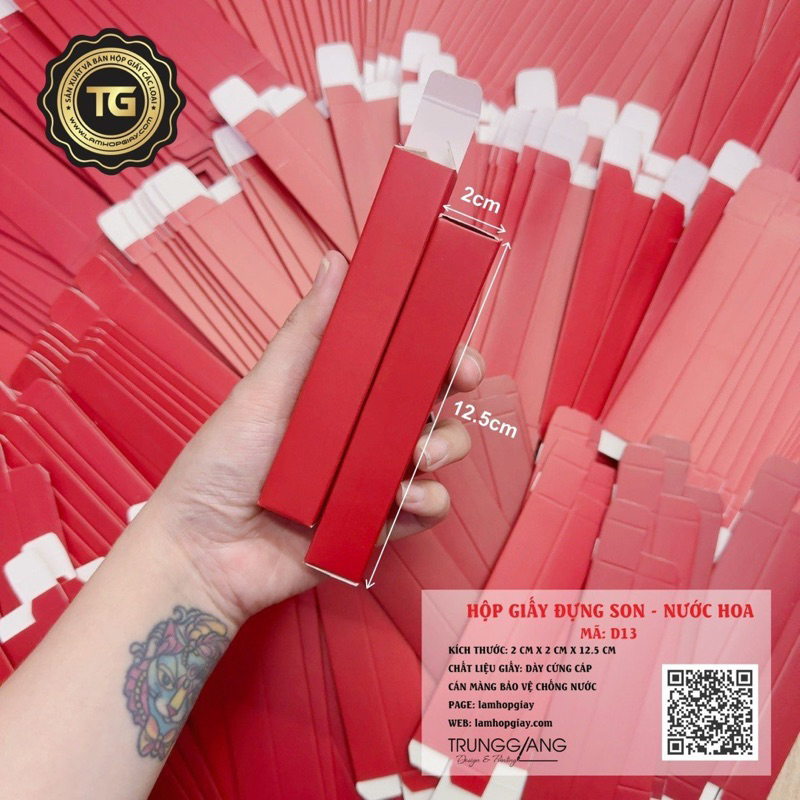 100 HỘP ĐỰNG SON NƯỚC HOA D13 ĐỎ ĐÔ