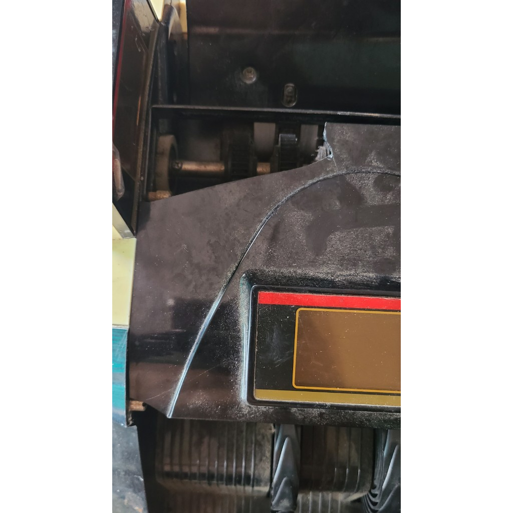 Máy đếm tiền BILL Counter  bể mặt , bán xác