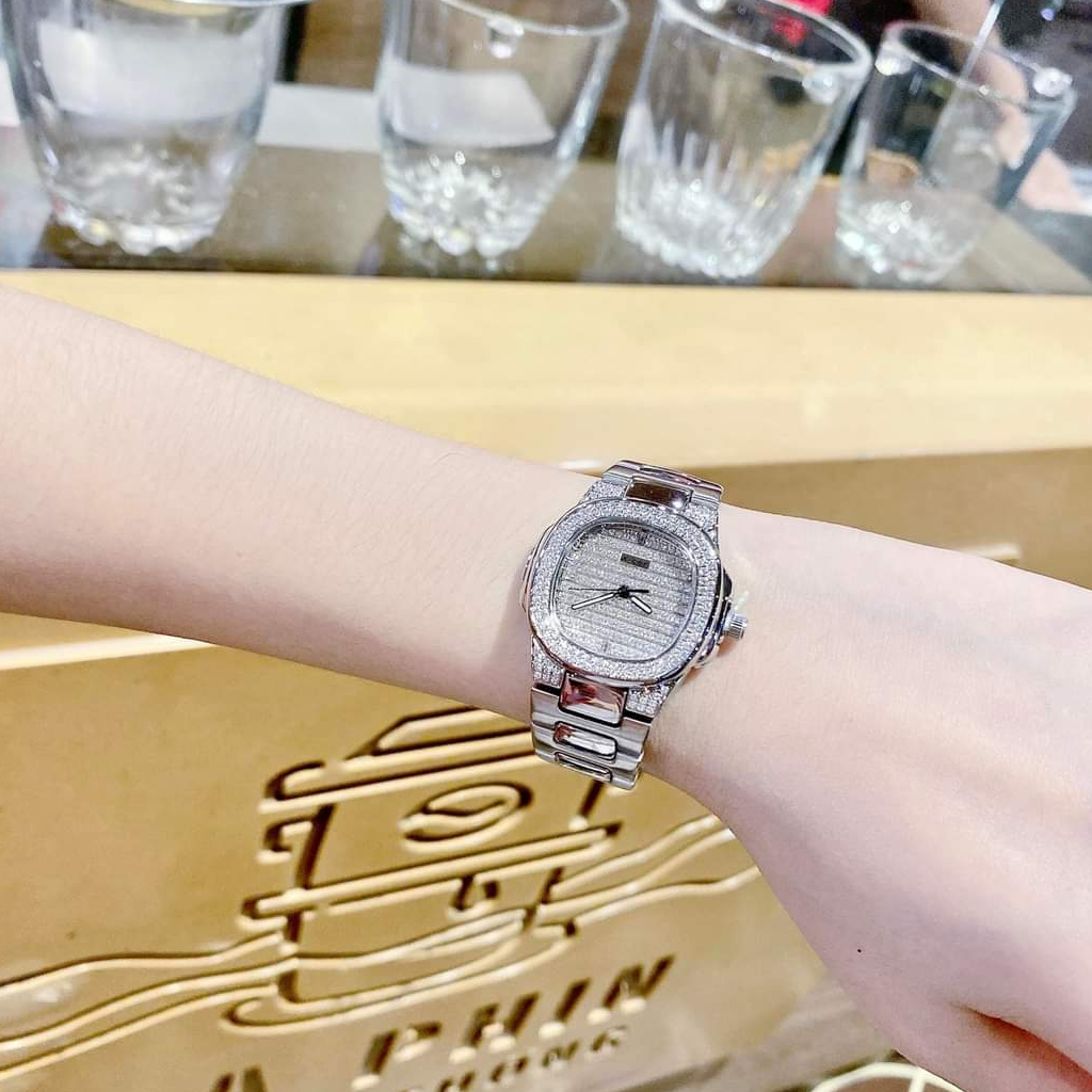 Đồng Hồ Nữ Chính Hãng X.Cer Size:32mm Full Box Với Thiết Kế Này Mê Đắm,Thu Hút Mọi Ánh Nhìn