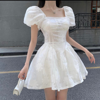 Đầm Xòe Cổ Vuông Dáng Ngắn Dự Tiệc Cực Xinh Màu Trắng