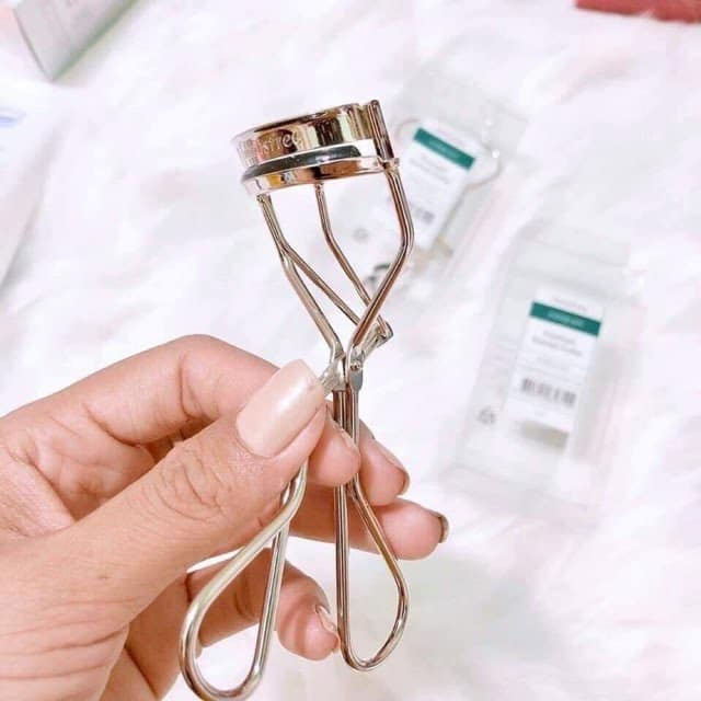 Kẹp bấm mi Innisfree Premium Eyelash Curler