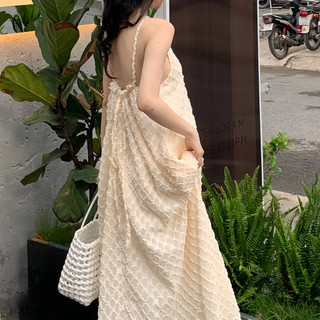 Đầm maxi cổ yếm hở lưng lót dày dặn