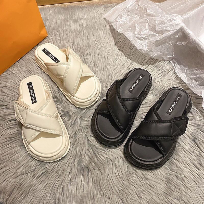2023 mới một từ drag muffin dép đế dày áo khoác ngoài của phụ nữ mùa hè dép và dép Velcro mới của học sinh
