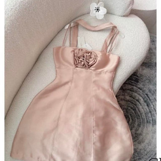Váy Thiết Kế Tafta Đính Hoa Kèm Chocker Tiểu Thư Bánh Bèo