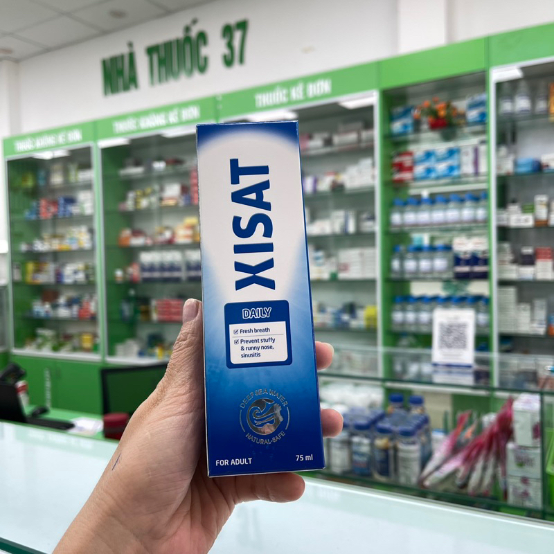 Xịt mũi Xisat 75ml các loại xịt sạch, thông mũi. Xisat Hồng trẻ em, Xisat xanh người lớn, Xisat xanh lá cho viêm mũi