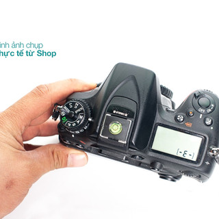 Nắp Che Chân Flash Máy Ảnh (Hotshoe)
