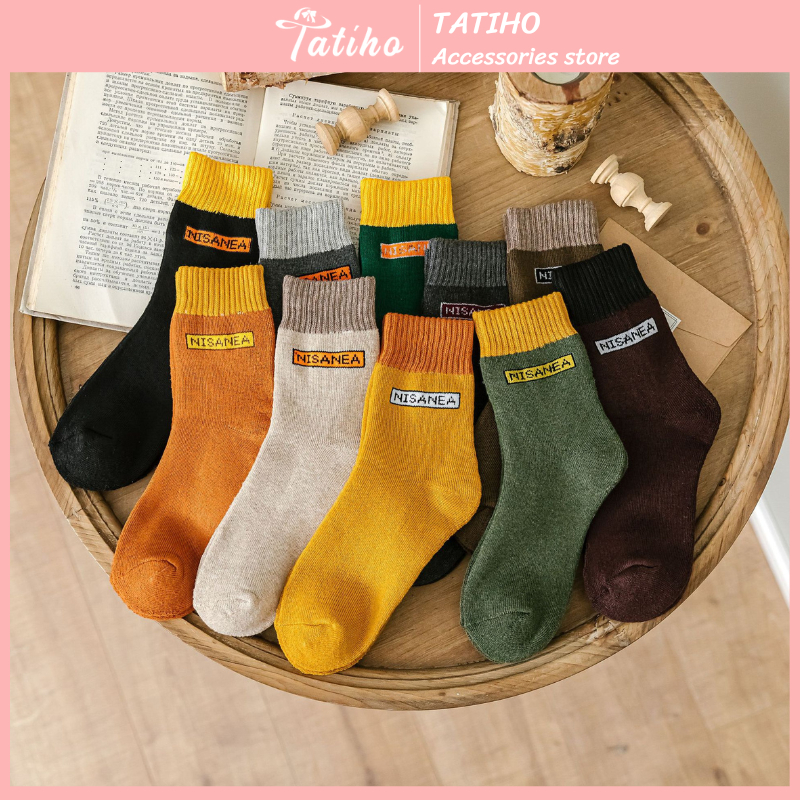 Tất Vớ Unisex Nam Nữ Cổ Cao Chất Cotton Dày Dặn Họa Tiết Trơn Phối Chữ Ở Cổ Năng Động Phong Cách Hàn Quốc - Mã TV035