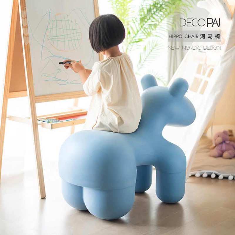 Ghế nhựa pony chair trang trí nội thất, decor nhà cửa siêu xinh