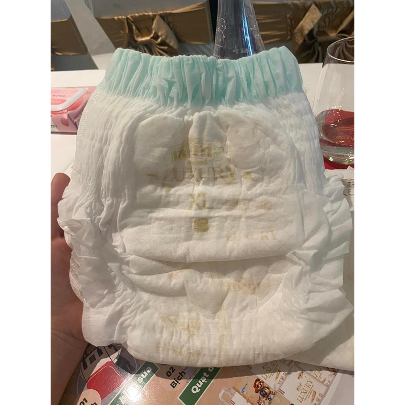 Bỉm Momo Luxury công nghệ Nhật