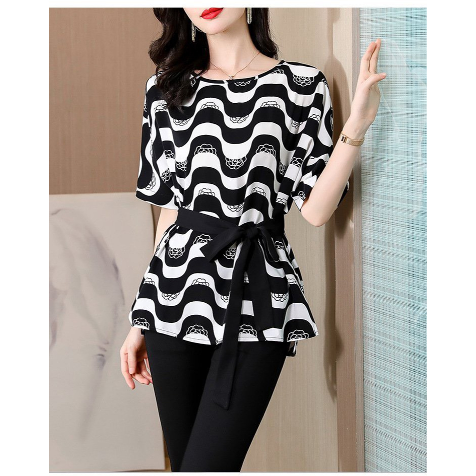 Set Đồ Bigsize Nữ - Bộ Áo Cổ Tròn Tay Lửng Phối Họa Tiết Cách Điệu Mix Quần Dài Chất Xô Lụa Cao Cấp.