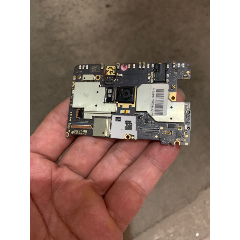 Main redmi note4 lên vài s sập nguồn