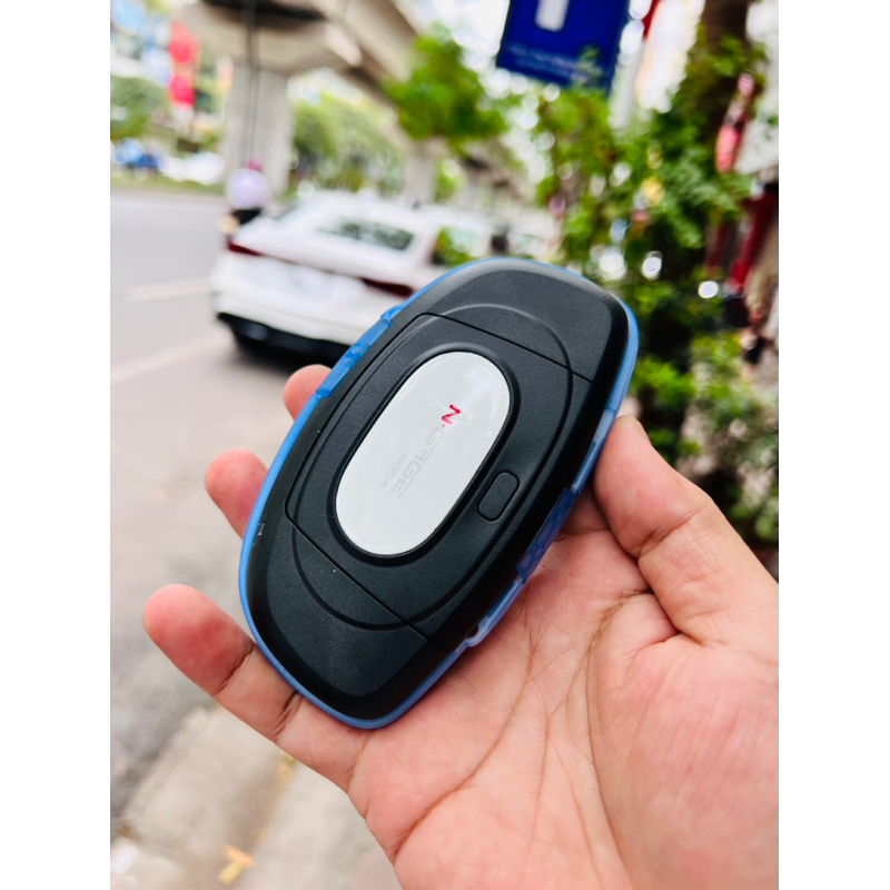 NGUYÊN ZIN, chính hãng điện thoại cổ Nokia Ngage qd