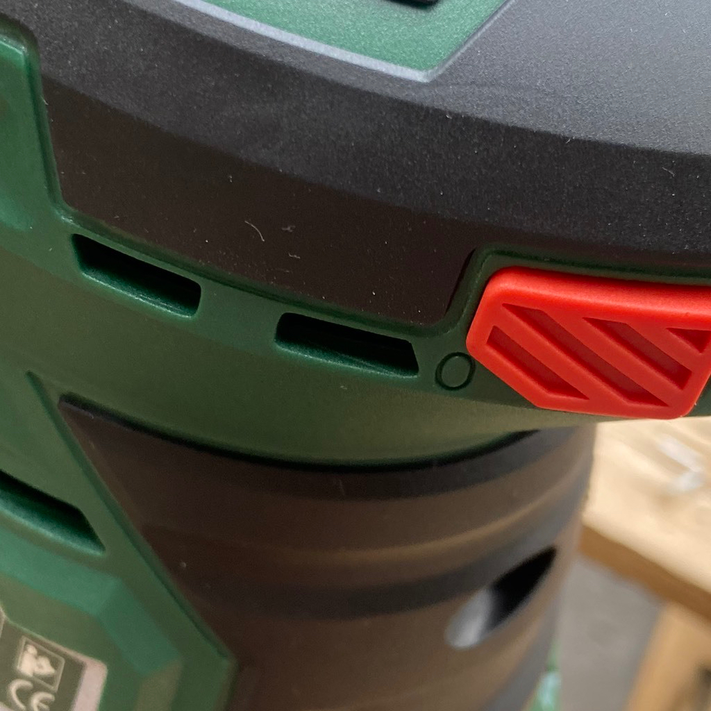 Máy Chà Nhám Tròn 125mm Dùng Pin 21v D21 Dekton / D21-CN125 / Tặng Kèm Túi Đựng Bụi và 3 Giấy Chà Nhám