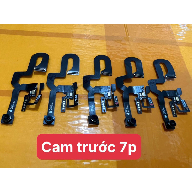Cam trước  7/7plus zin bóc máy