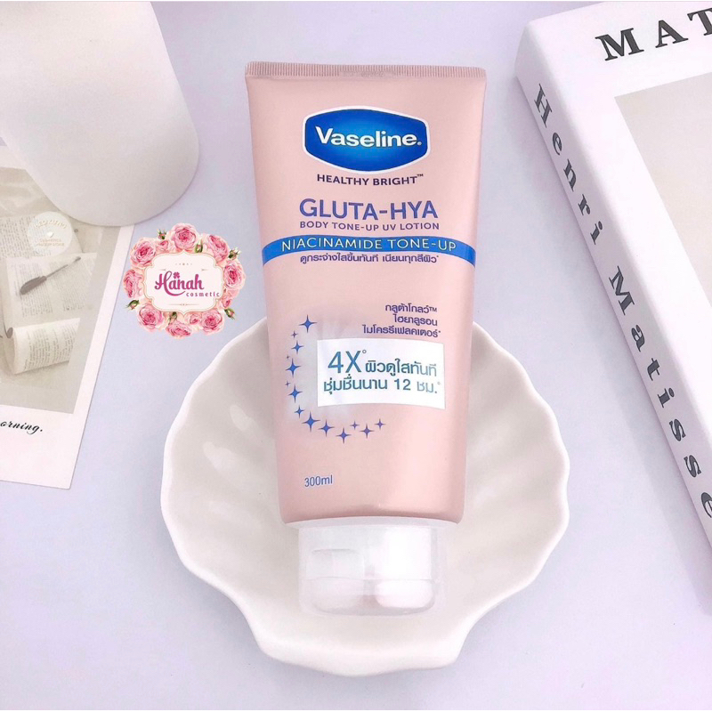 DƯỠNG THỂ VASELINE HEALTHY BRIGHT UV LOTION NIACINAMIDE TONE UP 300ML