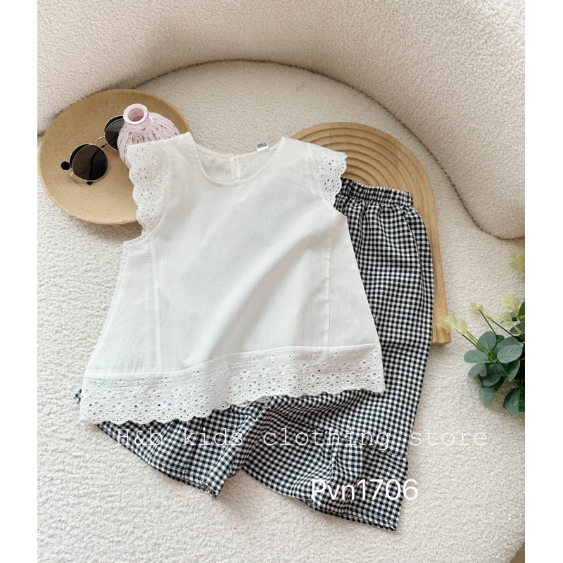 BG363- BỘ ÁO TRẮNG BABYDOLL QUẦN XUÔNG CARO NHỎ HB CHO BÉ