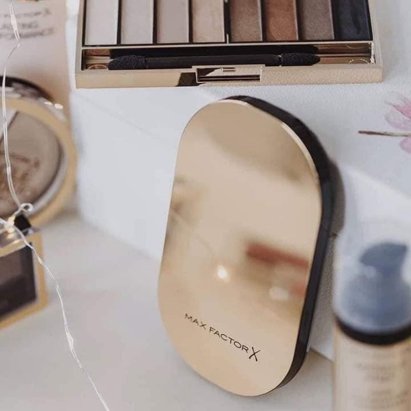 Phấn Phủ Siêu Mịn MAX FACTOR spf 20