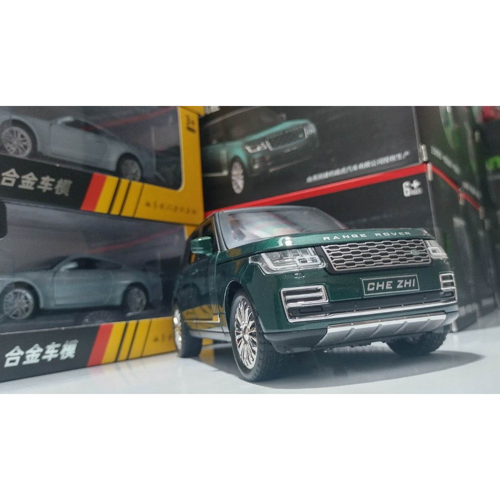 Mô hình xe Range Rover SUV tỉ lệ 1:24 hợp kim full tính năng âm thanh ánh sáng