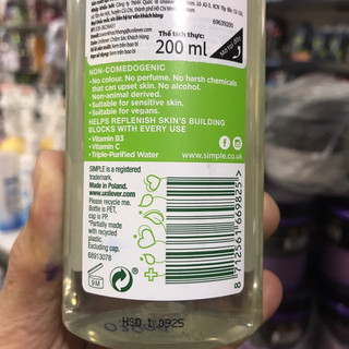 Nước Tẩy Trang Simple Micellar Water 200ml