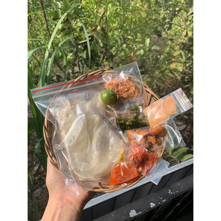 Bánh tráng phơi sương muối mỡ hành tóp mỡ